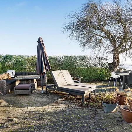 2 Bedroom Amazing In Nyaraló *